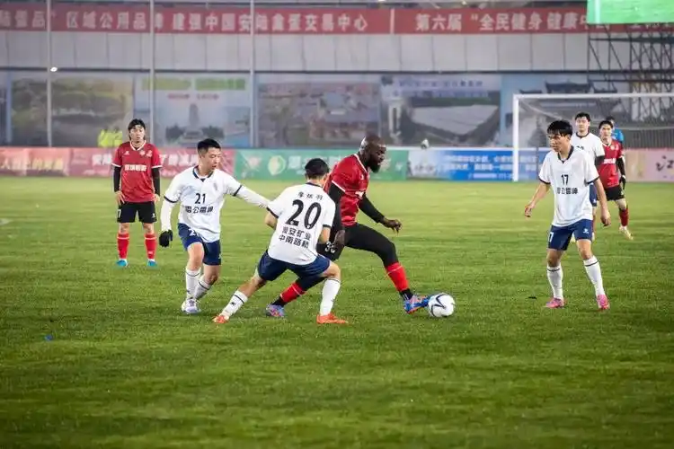 爆操调教反差母狗拉开个人品牌差距的，从来不是能力 